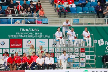 水立方跳水賽：裁判和運動員誰更需要好視力護眼貼？