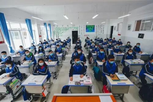 復(fù)學(xué)后如何預(yù)防孩子近視？最全指南來(lái)了