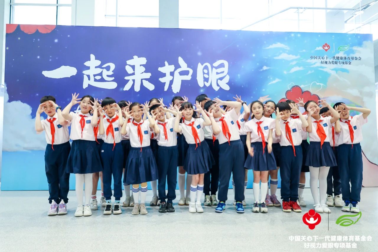 夢之隊開啟金牌收割模式！賽場外小小志愿者圓夢奧體為eye助力！