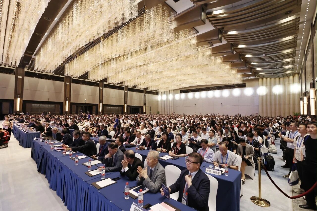 今年杭州眼科學(xué)術(shù)大會(huì)，又是哪個(gè)公益展位玩出了新高度？