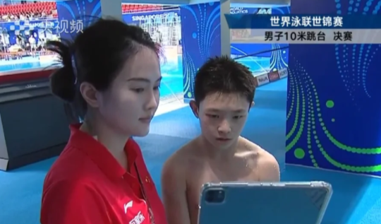 全紅嬋之后，14歲再有“才人”出！趙仁杰世界杯首秀攬雙金，跳水男隊也有自己的“小孩哥”了